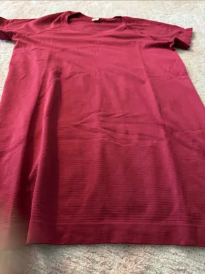 lululemon athletica textured swiftly tee in wine red thumbnail 1