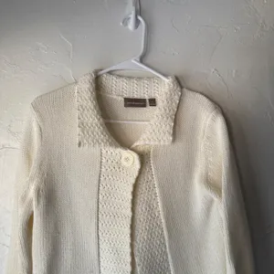Croft & Barrow Vintage Cream Knit Button Cardigan‎ Sweater Small Chunky Cottage thumbnail 2