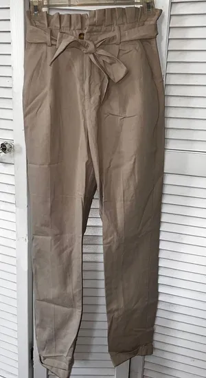 SBetro Frilly Khakis thumbnail 1