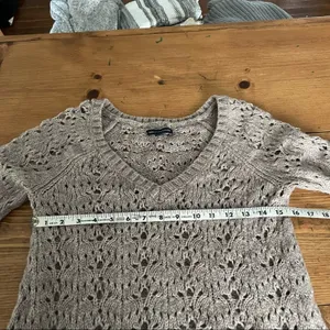 American Eagle Tan V Neck Sweater Open Knit Size Small thumbnail 4