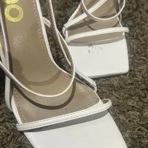 Ego Heels W/ Strappy Square‎ Toe Detailing thumbnail 5