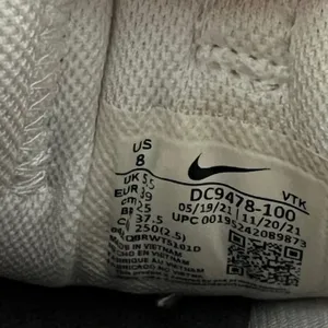 Nike Air Max‎ Furyosa Womens Rattan White Obsidian Pomegranate DC9478-100 Size 8 thumbnail 7