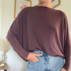 Mahina Mauve long sleeve top with a relaxed fit #boho #festival thumbnail 1