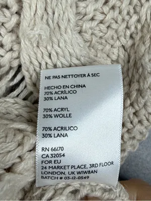 Kimchi Blue Urban Outfitters Sweater XS Cream Cable Knit Wool Blend Oversized thumbnail 7