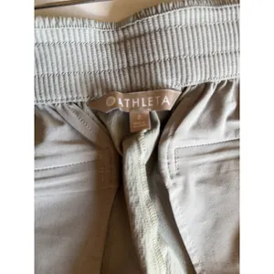 Athleta Lightweight Hiking Travel Pants Sage Green Zip Ankle Size 2 thumbnail 6