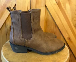 Maurices Boots Womens 7M Abigail Ankle Chelsea Booties Brown Faux Leather thumbnail 1