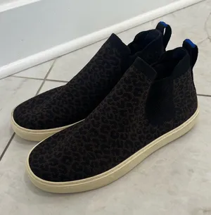 Rothy's Espresso Leopard Print The Chelsea Slip On Boots Size 8 US thumbnail 1