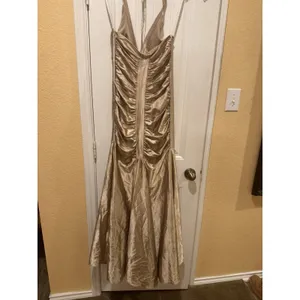 Jessica McClintock Gold Halter Evening Gown Dress Size 8 Ruched Wedding thumbnail 7