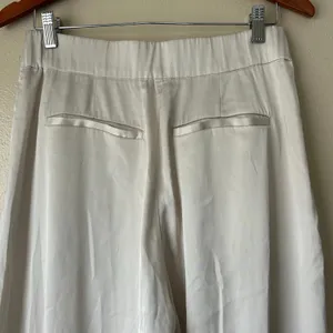 Abercrombie and Fitch Cream Silky High Rise Wide Leg Pants Size 10 thumbnail 10