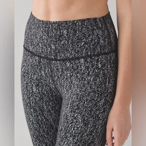 Lululemon High Times Pant‎ Luon Suited Jacquard Black White Size 6 thumbnail 9