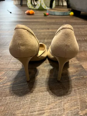 Jennifer Lopez heels thumbnail 4