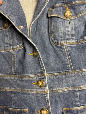 L.L. Bean Blue Denim Safari Utility Jacket Size Medium thumbnail 9