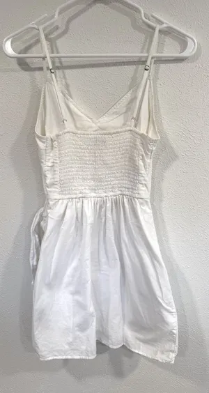 Abercrombie & Fitch White Wrap Apron Mini Dress – Size Small thumbnail 1