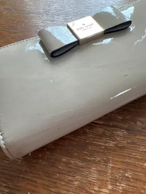 Kate Spade Wallet thumbnail 4