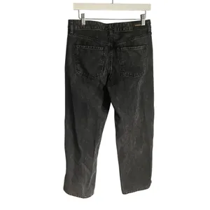 Express Relaxed Straight Low Rise Jeans Black sz 4 Short Y2K Minimalist Classic thumbnail 2