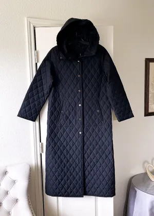 Weekend‎ MaxMara Long Quilted Hooded Puffer Coat Black 4 EUC thumbnail 1