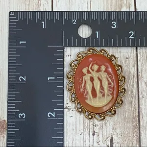 Vintage Unsigned Three Ladies Victorian Cameo Brooch thumbnail 8