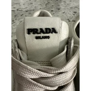 Prada white leather womens sneakers shoes 35 USED thumbnail 4