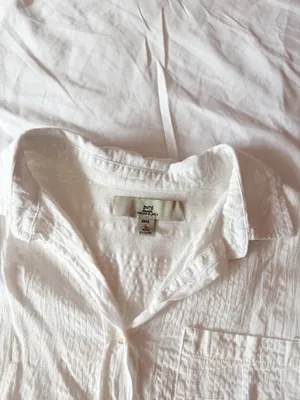 Thread + Supply White Button Down Short Sleeve Blouse Size Small thumbnail 3
