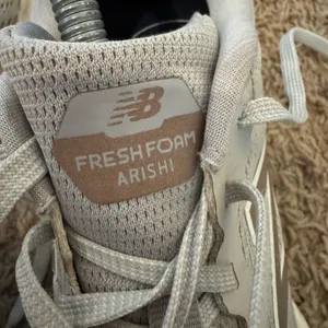 New Balance Fresh Foam Arishi Womens Sneakers size 12 thumbnail 11