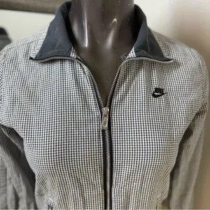 Vintage 90’s Nike Black and White Bomber Jacket with Stand-Up Collar thumbnail 14