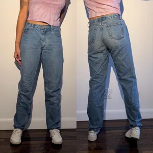 Brandy Melville Straight-Leg Jeans John Galt thumbnail 2