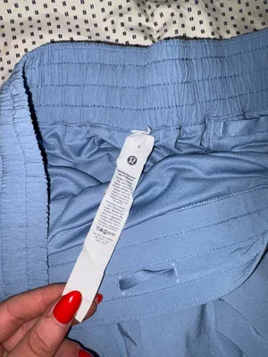 Lululemon Shorts 4”  thumbnail 4
