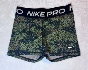 Nike Pro Shorts Women's Size‎ Small thumbnail 1