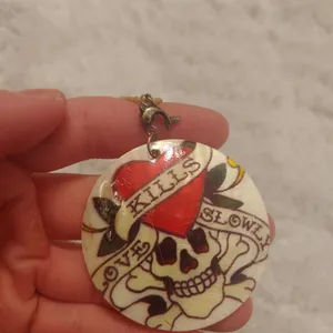Ed Hardy Shell Pendant Necklace thumbnail 2
