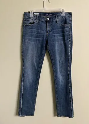 Driftwood Women’s Audrey Jeans w/ Embroidered Leg Sides Size 29 Straight Stretch thumbnail 1