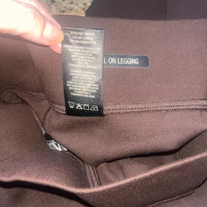 Seven7 rich brown leggings thumbnail 6
