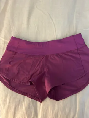 Lululemon Speed Up Shorts 2.5" Low-Rise thumbnail 2