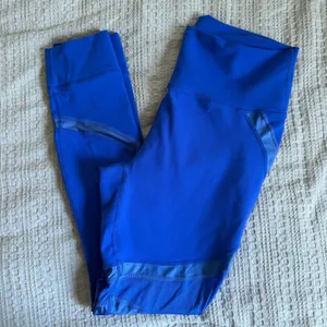 Fabletics PowerHold Leggings Blue thumbnail 2