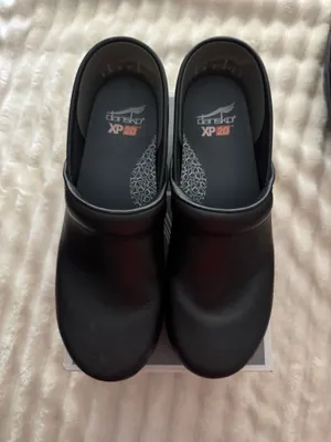 Women’s Black Leather Dansko XP Clogs Size 41 thumbnail 2