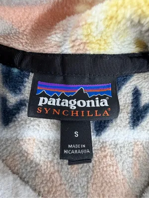 Patagonia Synchilla Snap-T Fleece Pullover‎ Geometric Print Women’s Small thumbnail 3