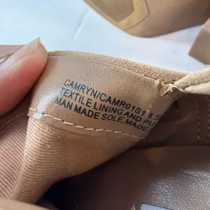 Steve Madden Camryn Suede Poined‎ Toe Bootie in Taupe Size 8.5 thumbnail 9