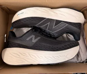 New Balance 1080 Women’s Running Shoes thumbnail 1