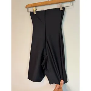 SKIMS Body Core Sculpt High Waisted Short Shapewear Black Onyx Small NWT $78 thumbnail 5