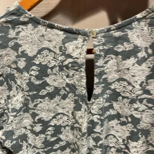 Cute Lucky Brand forest green tattoo floral print puff sleeve v-neck top cotton thumbnail 9