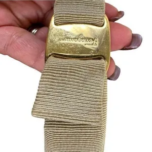 Salvatore Ferragamo Vara Nylon Headband Cream With Certificate of Authenticity thumbnail 2
