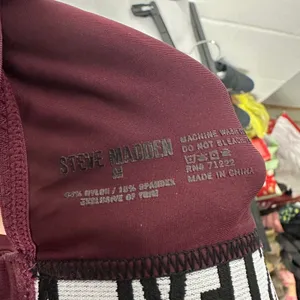 Steve Madden Womens Burgundy Triangle Bralette Logo Band Sporty Bra Medium thumbnail 3
