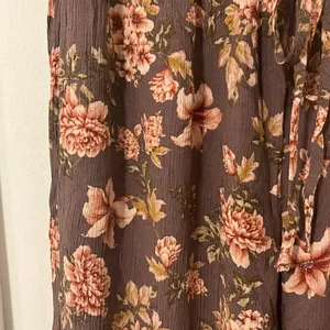 American Eagle floral pattern palazzo pants thumbnail 2
