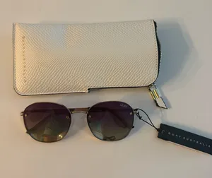 Quay Australia Sunglasses thumbnail 1