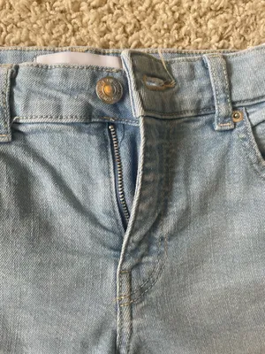 Bershka Blue Jean Shorts Size 2 / Small thumbnail 2