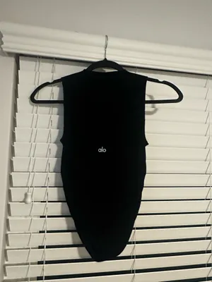 Alo Yoga Tank Ribbed thumbnail 2