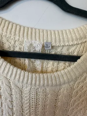 Sadie and Sage Cream Sweater Vest thumbnail 2