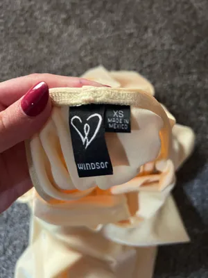 Windsor Prom Dress Yellow thumbnail 3