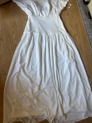 Meshki White Maxi Dress with Elastic Waist thumbnail 3
