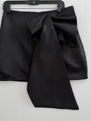 NEW MABLE Anthropologie Black Satin skirt with Side Bow SIZE LARGE thumbnail 2