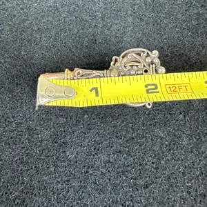Vintage‎ L.I.W. Co 1950 key tie clip, brooch, EUC thumbnail 5